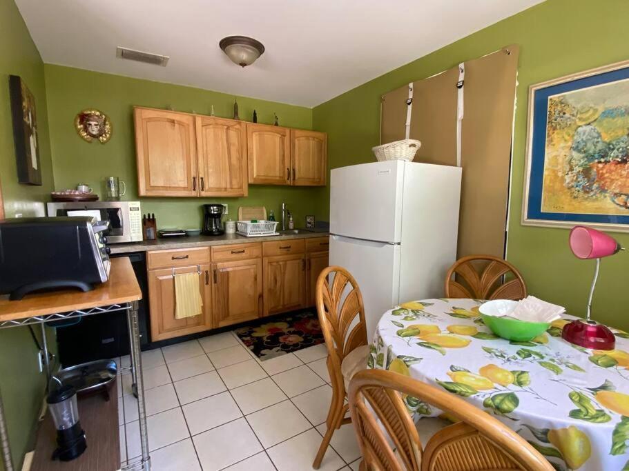 One Bed Suite Near Beaches And Downtown Sarasota Luaran gambar