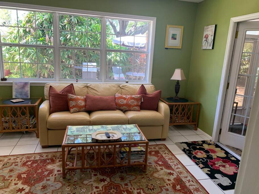 One Bed Suite Near Beaches And Downtown Sarasota Luaran gambar