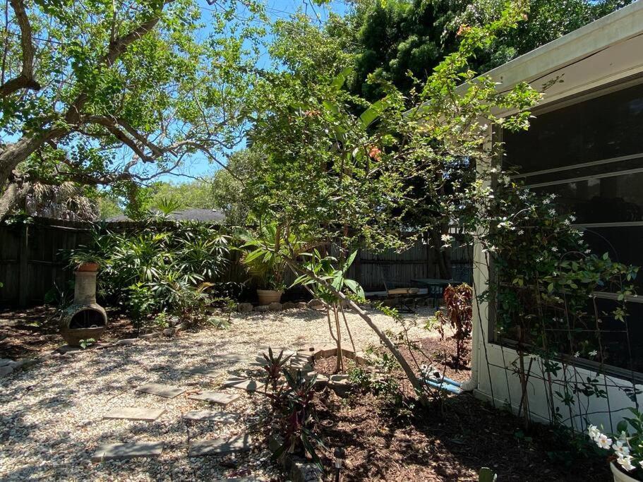One Bed Suite Near Beaches And Downtown Sarasota Luaran gambar